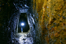 Najstarsza kopalnia złota w Polsce. Co zasypali Niemcy, odkopują Polacy
