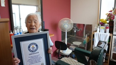 Najstarsza na świecie fryzjerka pracuje od 90 lat. I przestawać nie zamierza 