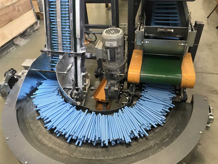 Najstarsza w Polsce, działająca od prawie 130 lat fabryka ołówków i kredek w Polsce St. Majewski /Michał Dobrołowicz /RMF FM