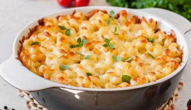 Najszybsza zapiekanka makaronowa na obiad. Obiad dla zabieganych i na ostatnią chwilę 