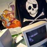 Najważniejsze korzyści piractwa internetowego