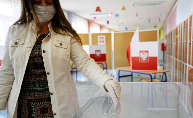 Największa frakcja europarlamentu ostro ws. wyborów prezydenckich: "Polski rząd jest skłonny do ryzykowania życia i zdrowia Polaków"