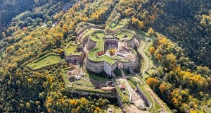 Największa górska forteca Europy. Twierdza, której nie zdobył nawet Napoleon