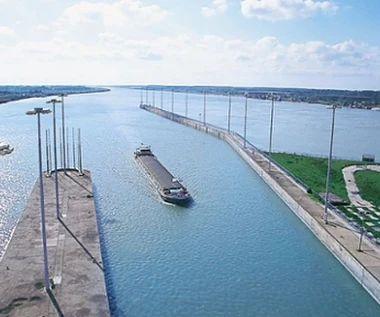 Największa wyspa rzeczna w Europie. Na jakiej rzece się znajduje?