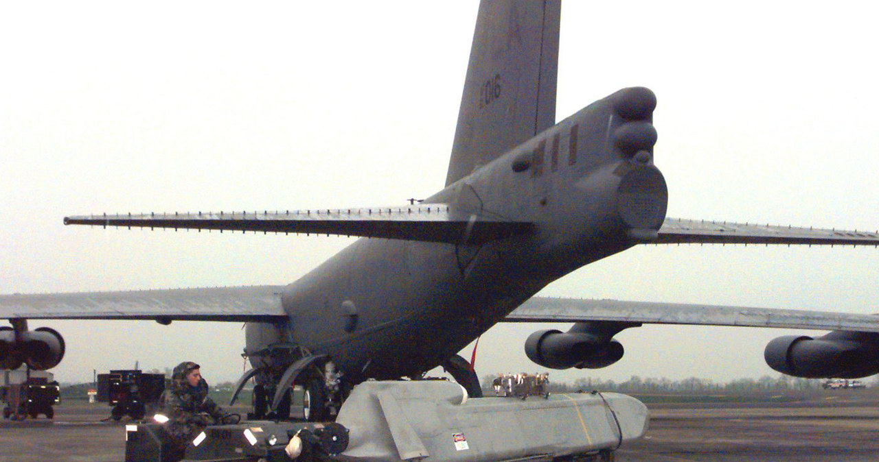 Największe szkody robiły bombowce strategiczne B-52 /Getty Images/Flash Press Media