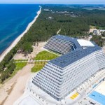 Największy hotel w Polsce szuka pracowników. Tym chce ich zachęcić