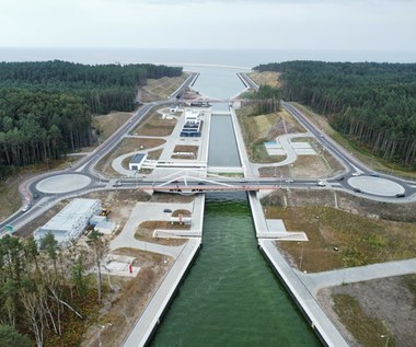 Największy most na Mierzei Wiślanej wkrótce zostanie otwarty. Podano termin