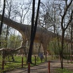 Największy ruchomy dinozaur na świecie pojawił się w Polsce!