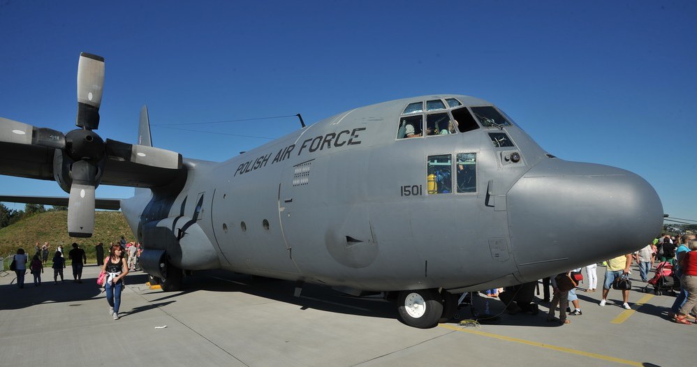Największym samolotem transportowym w Polsce jest C-130E Hercules /East News