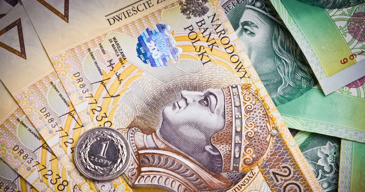 Najwyższe wynagrodzenia odnotowano tradycyjnie w Warszawie /123RF/PICSEL