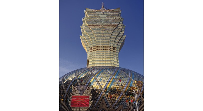 Najwyższy budynek w Makau /Wikimedia
