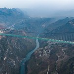 Najwyższy most świata z wielką atrakcją. Rekordowe skoki na bungee