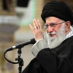 Najwyższy przywódca Iranu: Głosowanie w wyborach to "obowiązek religijny"