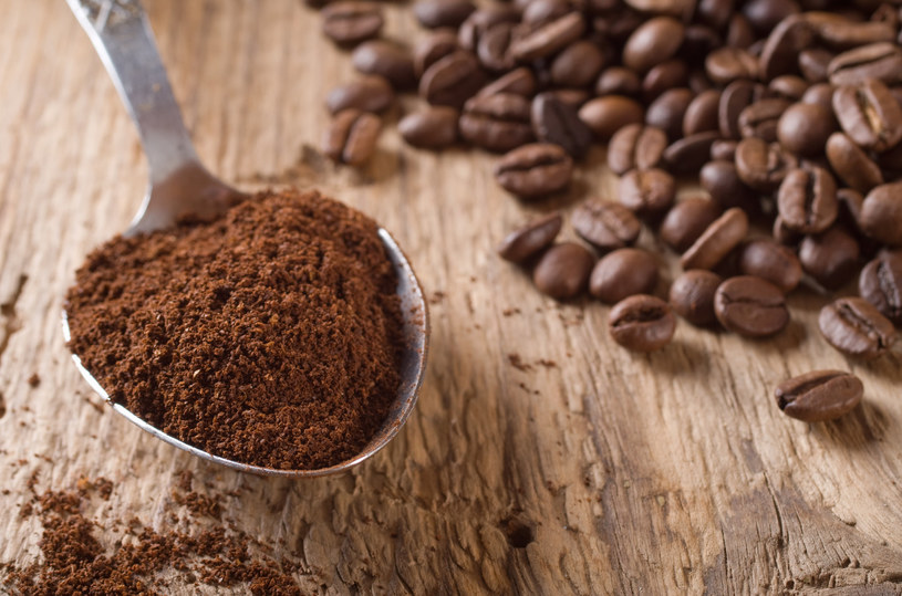Najzdrowszą kawą jest kofeinowy napój z mielonych ziaren /123RF/PICSEL