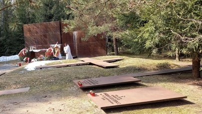 Nakaz demontażu. Rosjanie wkroczyli na cmentarz w Katyniu 