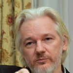 Nakaz zatrzymania Assange'a podtrzymany