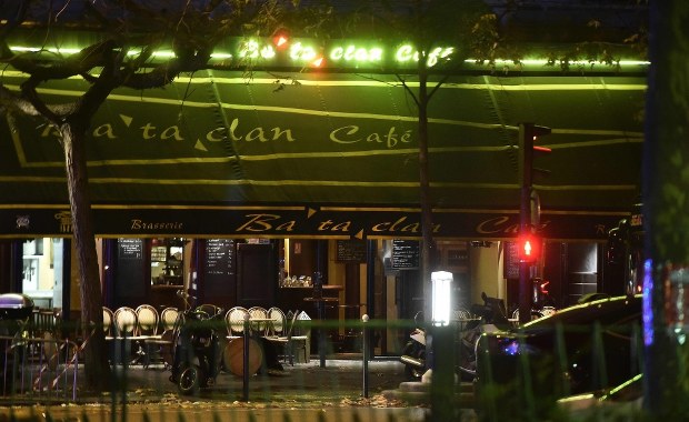 Naloty na pozycje Państwa Islamskiego. "Zabiliśmy osoby powiązane z zamachami w Paryżu"