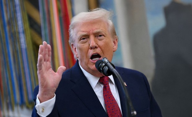 Nałożyć czy nie nałożyć, oto jest pytanie. Trump o kolejnych rosyjskich sankcjach