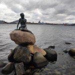 Namalowali rosyjską flagę na Małej Syrence w Kopenhadze