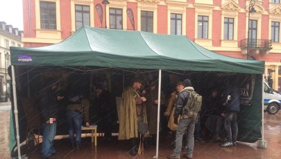 Namioty Wyklętych stanęły w 10 miastach. "Mało kto wie, kim byli Żołnierze Wyklęci"