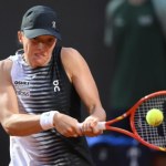 Naomi Osaka na drodze Igi Świątek. Kiedy mecz Polki?