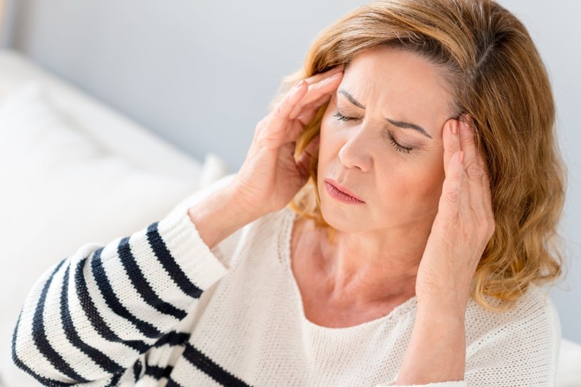 Napad bólu migrenowego może trwać od 4 nawet do 72 godzin /123RF/PICSEL