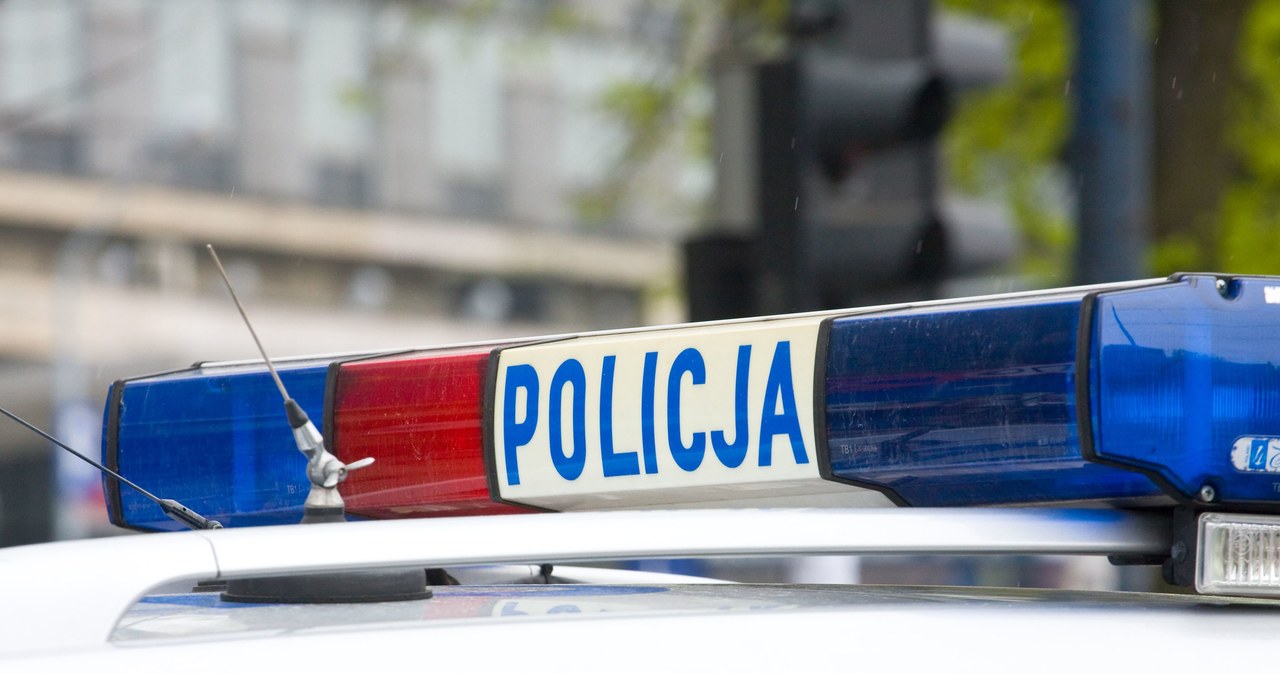 Napad na bank we Wrocławiu. Sprawca próbował uciekać, policja urządziła obławę /123RF/PICSEL