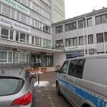 Napad na kantor w Olsztynie i postrzelenie dwóch osób. 35-letni Jakub D. usłyszał zarzuty