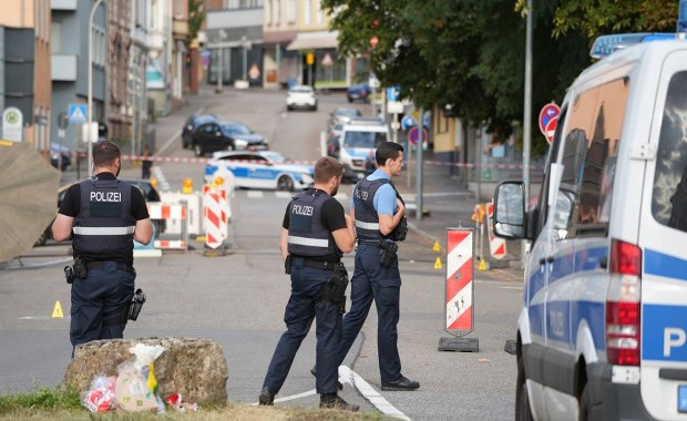 Napad na stację benzynową i śmierć policjanta. Szok w całych Niemczech 
