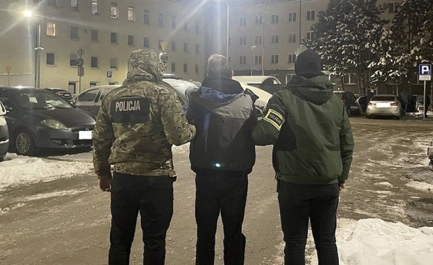 Napadał na bezdomnych i groził im nożem. 37-latek w rękach policji 