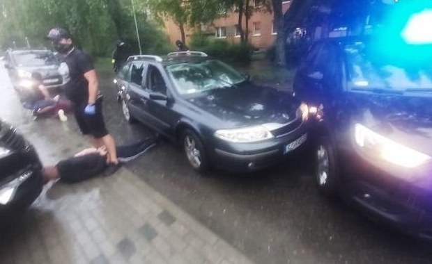 Napadali na banki i okradali bankomaty. Częstochowska szajka rozbita