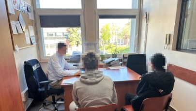 Napadli na syna i ojca, bo kibicowali innej drużynie. Zajmie się nimi sąd rodzinny