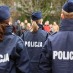 Napaść na policjantkę w komisariacie. Kobieta z obrażeniami głowy