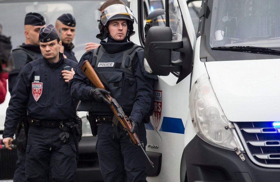 Napastnicy wzięli zakładników /IAN LANGSDON /PAP/EPA