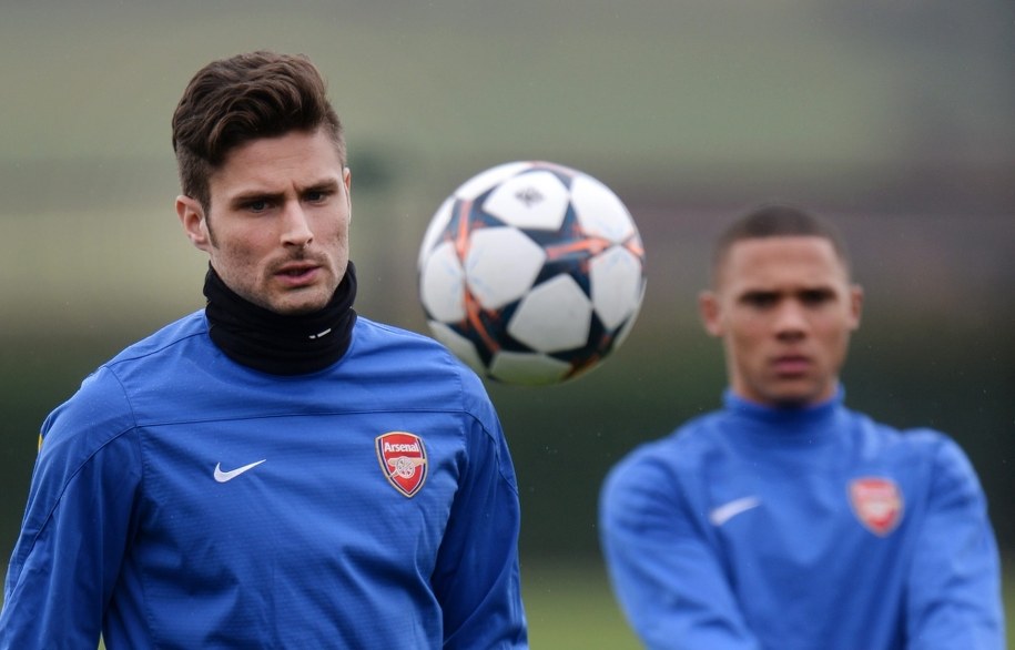 Napastnik Arsenalu Olivier Giroud na treningu przed meczem z Bayernem /ANDY RAIN /PAP/EPA