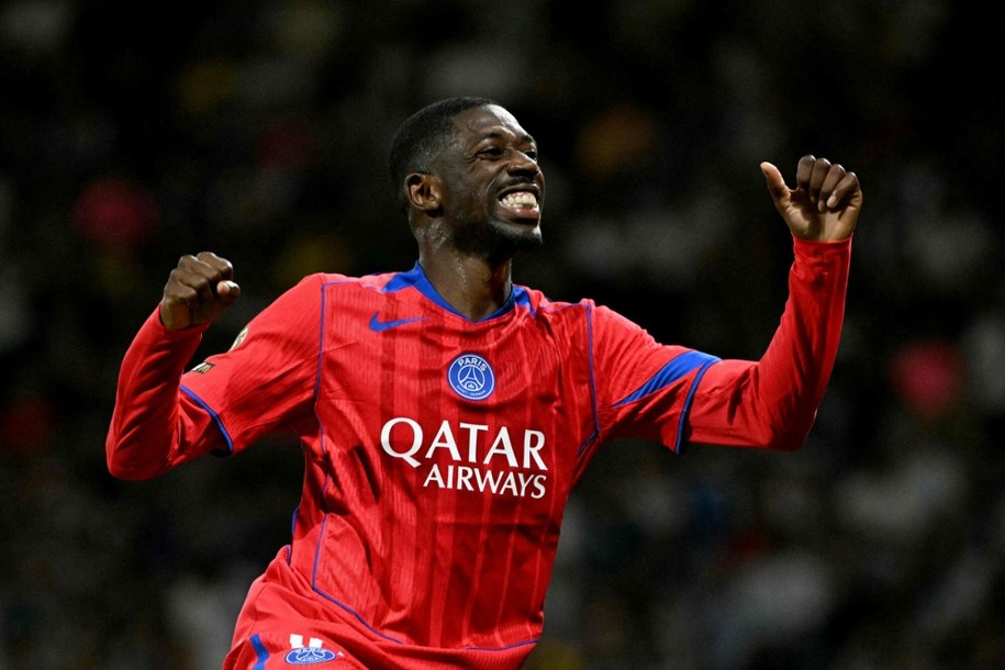 Napastnik PSG i reprezentacji Francji Ousmane Dembele został Piłkarzem Roku FIFA. /LIONEL BONAVENTURE/AFP/East News /East News