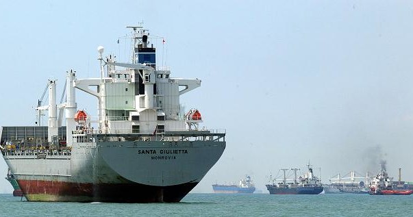 Napędzanie statków gazem skroplonym to przyszłość żeglugi /AFP