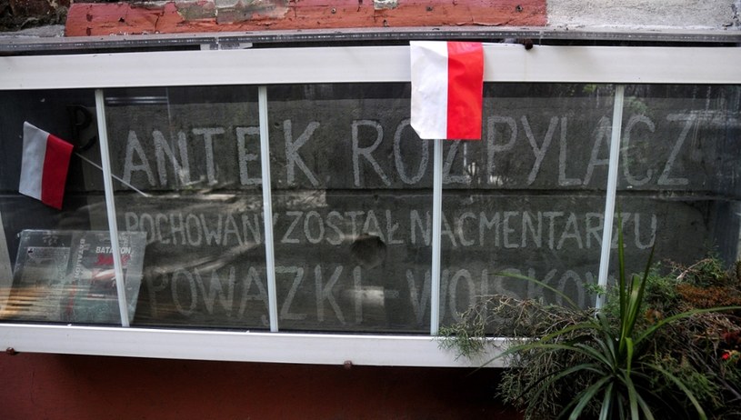 Napis wykonany w 1945 roku ręka matki Antka Rozpylacza na murze kamienicy przy ulicy Brackiej /Wlodzimierz Wasyluk /East News