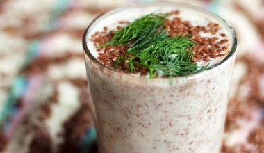 Napój, który "naprawia" jelita od środka. Pij przez 7 dni na czczo