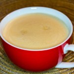 Napój z PRL-u wraca w wielkim stylu. Nie powoduje nadkwasoty, dba o jelit i ma niewiele kalorii   