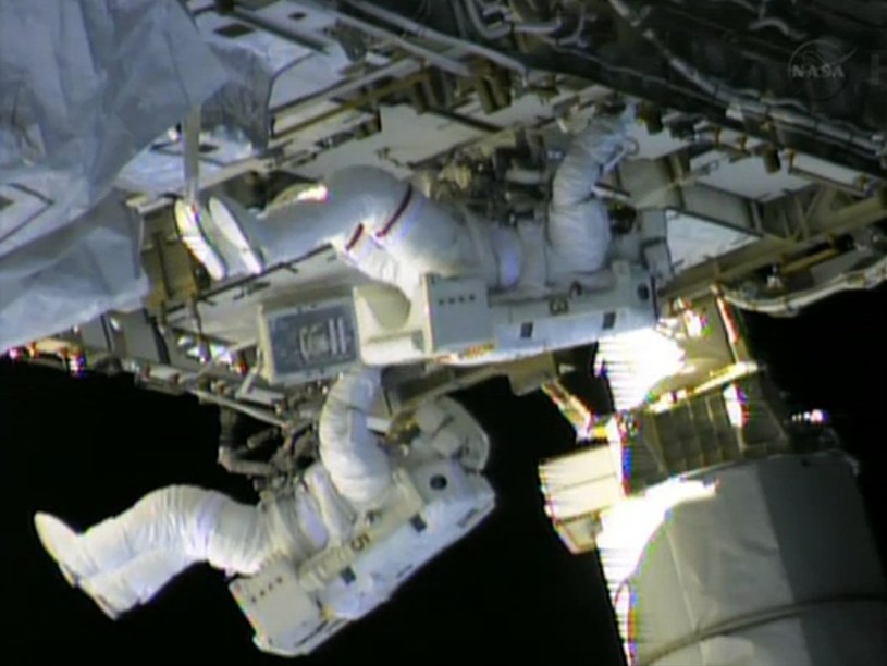 Naprawa ISS będzie wymagać wyjścia astronautów w otwartą przestrzeń /AFP