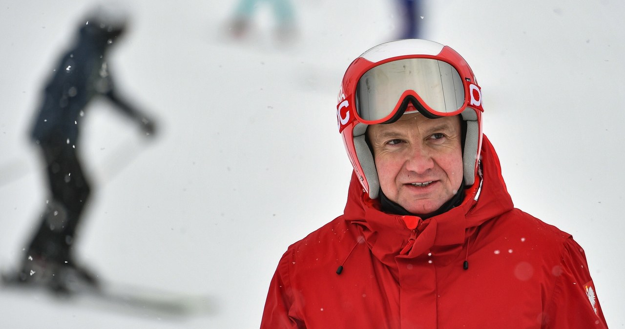 Narciarstwo jest jednym z ulubionych sportów Andrzeja Dudy. Prezydent był zwolennikiem rozbudowy stacji na Nosalu /Artur BARBAROWSKI/East News /East News