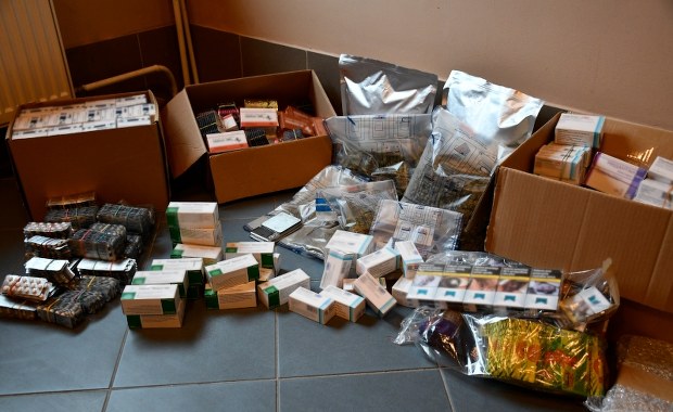 Narkotyki ukryte w pudełkach z klockami do zabawy