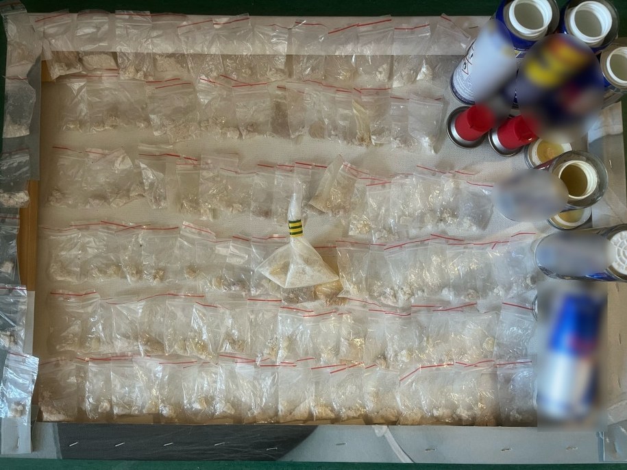 Narkotyki zabezpieczone przez policjantów /KRP IV - Bemowo, Wola /Policja