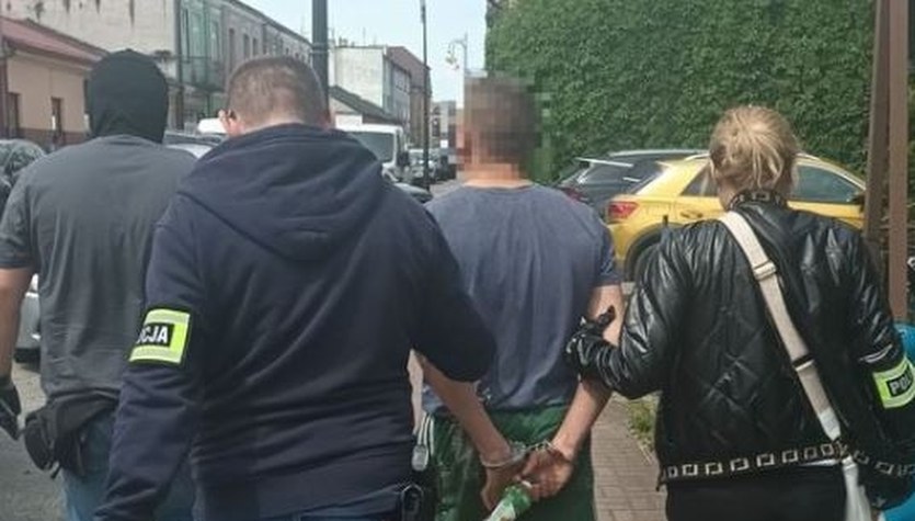 Narkotykowy proceder. Cztery kolejne osoby zatrzymane