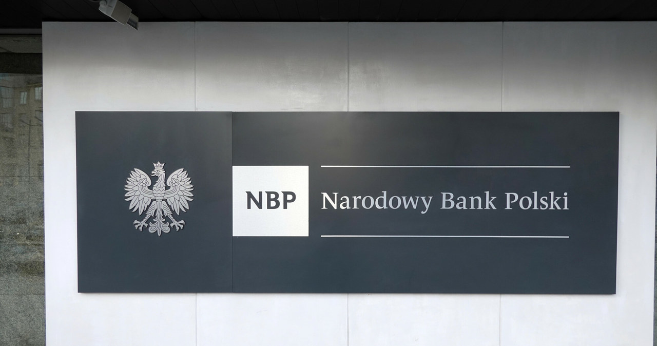 Narodowy Bank Polski dokonał wpłaty ponad 10,4 mld zł do budżetu państwa /Wojtek Laski /East News