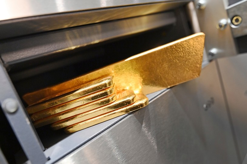 Narodowy Bank Polski potwierdził zakup złota dokonanego w maju. Od początku roku do "polskiego skarbca" trafiło blisko 35 ton kruszcu /Frank Hoermann/SVEN SIMON / dpa Picture-Alliance /AFP