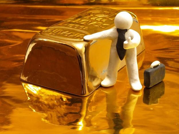 Narodowy Bank Szwajcarii nie będzie musiał zwiększać rezerw złota do 20 proc. /&copy;123RF/PICSEL