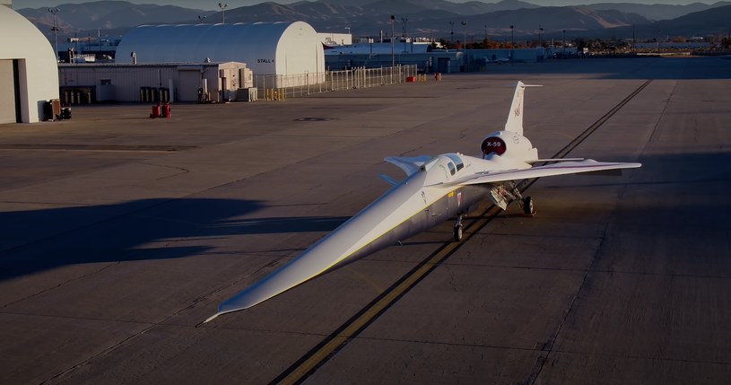 NASA pokazuje tajemniczy naddźwiękowy samolot, który rewolucjonizuje lotnictwo /Zrzut ekranu/ NASA’s Newly Unveiled X-59 Quiet Supersonic Plane Eyes First Flight /YouTube