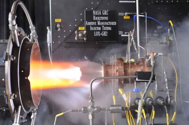 NASA przeprowadziła test największego do tej pory silnika z elementami drukowanymi /NASA